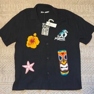 6th NBRHD Tropics Chenille Patch Shirt Size Large NWT